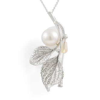 10.3mm South Sea Pearl & Diamond Brooch