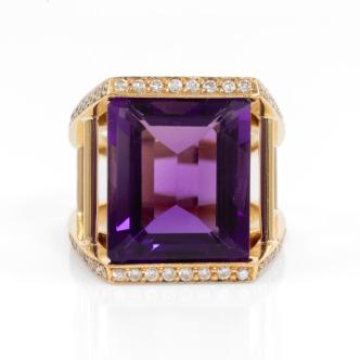 12.57ct Amethyst and Diamond Ring