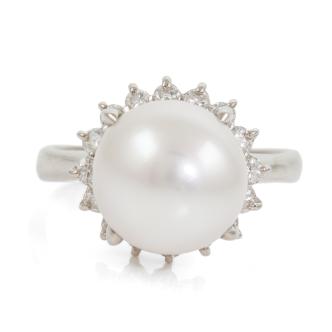 12.4mm South Sea Pearl & Diamond Ring