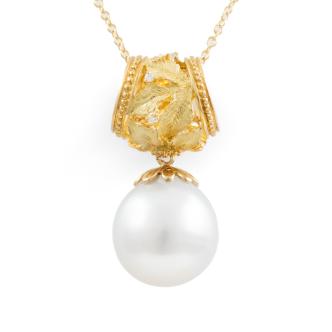 15.8mm South Sea Pearl & Diamond Pendant