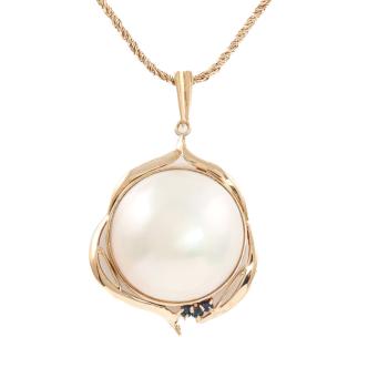 17.8mm Mabe Pearl and Sapphire Necklace