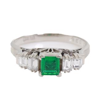 0.31ct Emerald & Diamond Ring
